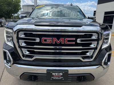 2021 GMC 1500 Crew Cab, $43900. Photo 3
