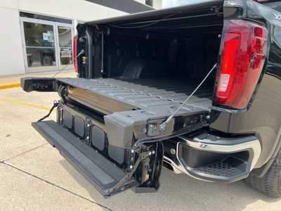 2021 GMC 1500 Crew Cab, $43900. Photo 9