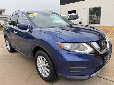 2020 Nissan Rogue, $15800. Photo 2