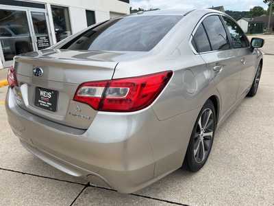 2015 Subaru Legacy, $12500. Photo 8