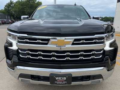 2023 Chevrolet 1500 Crew Cab, $. Photo 3