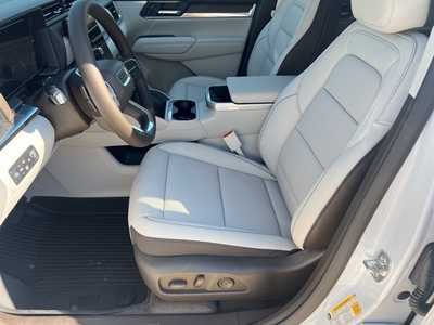 2026 GMC Terrain, $45435. Photo 11