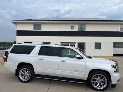 2016 Chevrolet Suburban, $18500. Photo 1