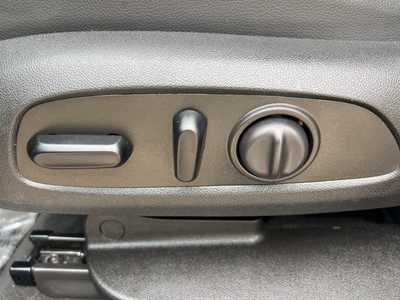 2022 GMC Acadia, $32500. Photo 10