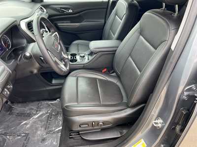 2022 GMC Acadia, $32500. Photo 11
