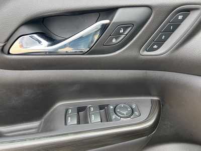 2022 GMC Acadia, $32500. Photo 9