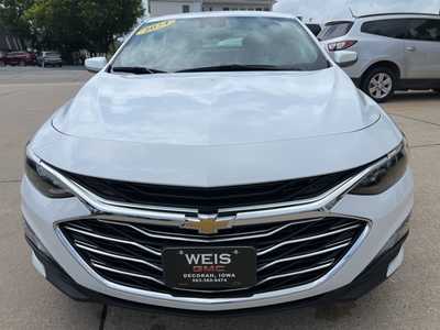 2024 Chevrolet Malibu, $21200. Photo 3