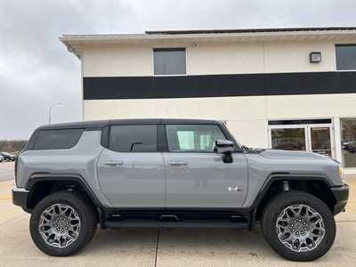 2025 GMC Hummer EV, $107920. Photo 1