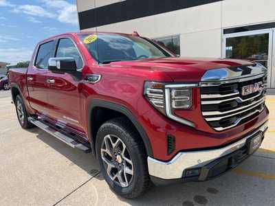 2025 GMC 1500 Crew Cab, $66875. Photo 2