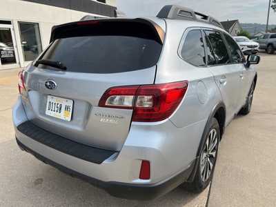 2017 Subaru Outback, $. Photo 8