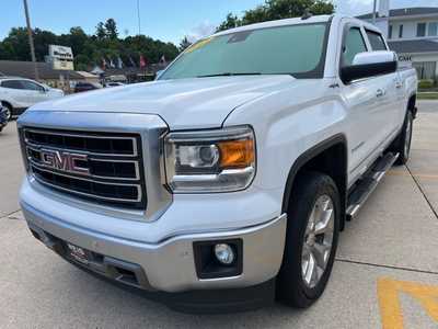 2015 GMC 1500 Crew Cab, $24000. Photo 4