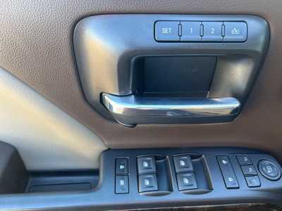 2016 GMC 1500 Crew Cab, $35500. Photo 9