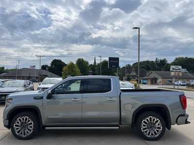 2026 GMC 1500 Crew Cab, $87420. Photo 5