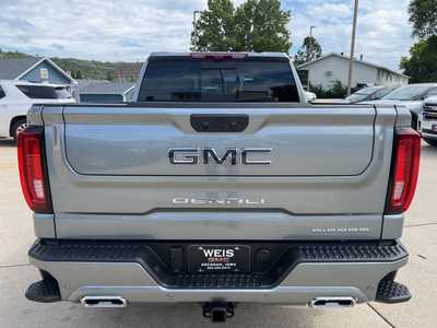 2026 GMC 1500 Crew Cab, $87420. Photo 7