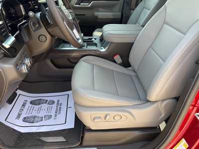 2026 GMC 1500 Crew Cab, $68285. Photo 11