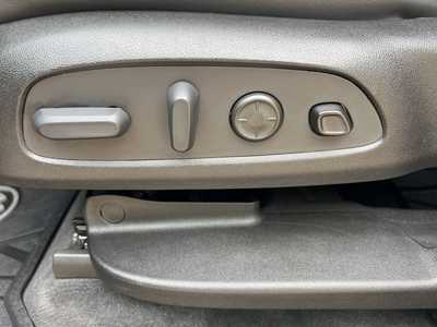 2023 Buick Enclave, $41000. Photo 10