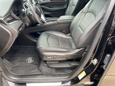 2023 Buick Enclave, $41000. Photo 11