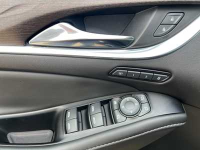 2023 Buick Enclave, $41000. Photo 9