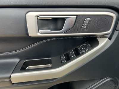 2021 Ford Explorer, $. Photo 9