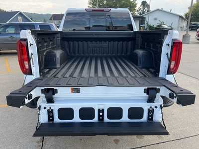 2026 GMC 1500 Crew Cab, $67075. Photo 10