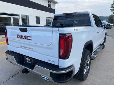 2026 GMC 1500 Crew Cab, $67075. Photo 8