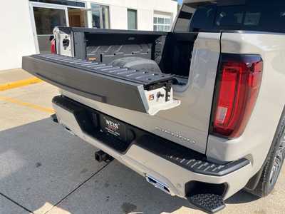 2026 GMC 1500 Crew Cab, $86035. Photo 12