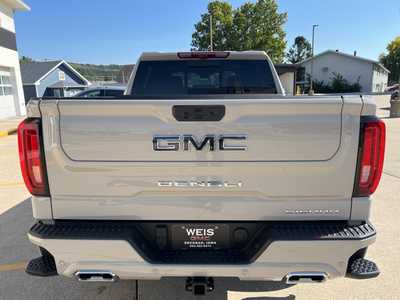 2026 GMC 1500 Crew Cab, $86035. Photo 7