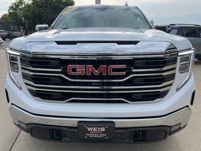 2023 GMC 1500 Crew Cab, $. Photo 3
