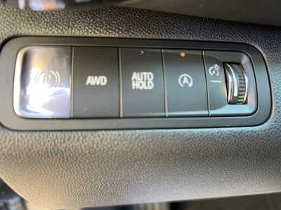 2026 Chevrolet Equinox, $30700. Photo 11