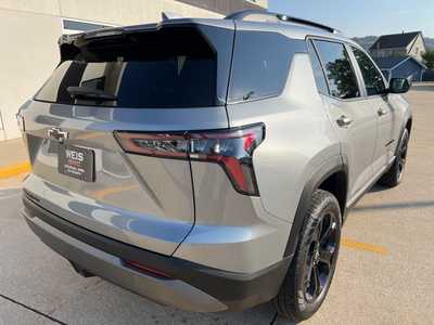 2026 Chevrolet Equinox, $30700. Photo 8