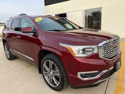 2017 GMC Acadia, $21500. Photo 2