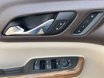 2017 GMC Acadia, $21500. Photo 9