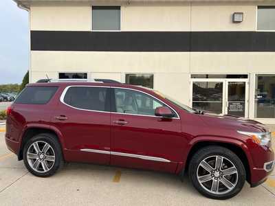 2017 GMC Acadia, $21500. Photo 1