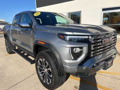 2024 GMC Canyon Crew Cab, $45600. Photo 2