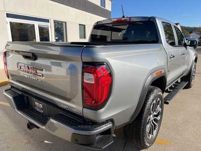 2024 GMC Canyon Crew Cab, $45600. Photo 8