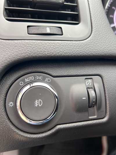 2015 Buick Regal, $11900. Photo 12