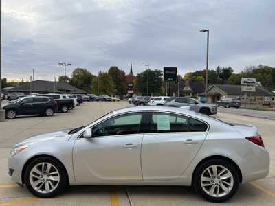 2015 Buick Regal, $11900. Photo 5