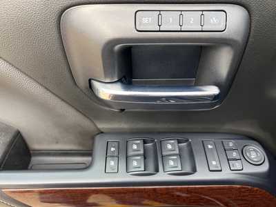 2018 GMC 1500 Crew Cab, $35000. Photo 9
