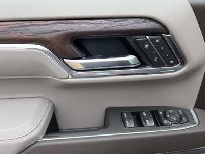2026 GMC 1500 Crew Cab, $67720. Photo 12