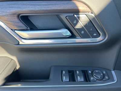 2026 GMC 1500 Crew Cab, $67940. Photo 12