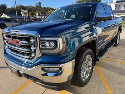 2018 GMC 1500 Crew Cab, $33500. Photo 4