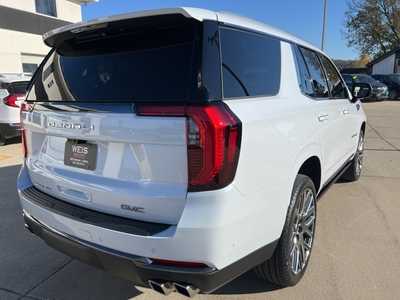 2026 GMC Yukon, $109585. Photo 8