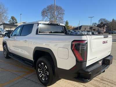 2026 GMC 1500 Crew Cab, $64495. Photo 6