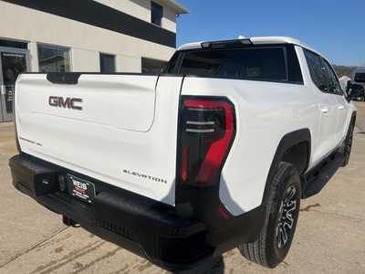 2026 GMC 1500 Crew Cab, $64495. Photo 8