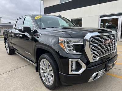 2020 GMC 1500 Crew Cab, $38900. Photo 2