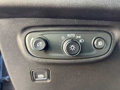 2020 GMC Terrain, $22000. Photo 12