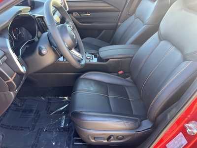 2024 Mazda CX-50, $32999. Photo 11