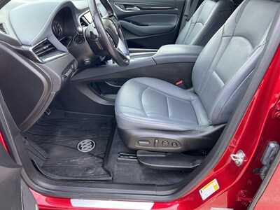 2023 Buick Enclave, $34900. Photo 12