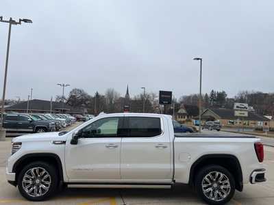 2023 GMC 1500 Crew Cab, $51900. Photo 5