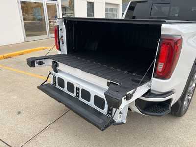 2023 GMC 1500 Crew Cab, $51900. Photo 9